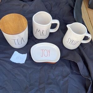 4 piece Rae Dunn lot